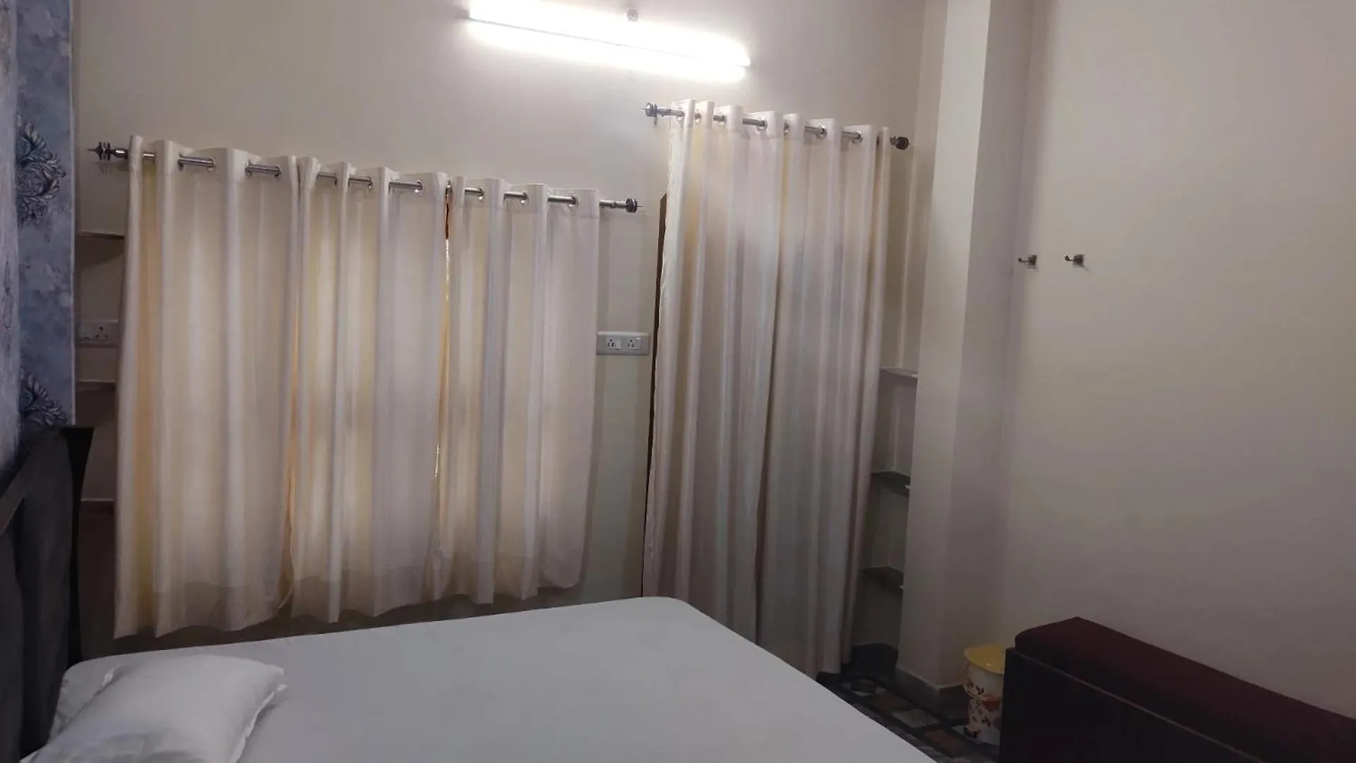 Pinaki Paying Guest House Varanasi 0*,  India